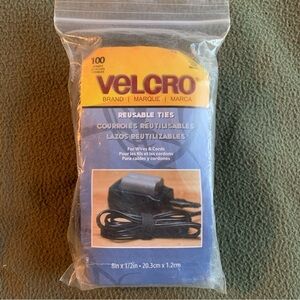 NIP Velcro reusable ties for wires and cables. 100 strips. 8” x 1/2”. Black.